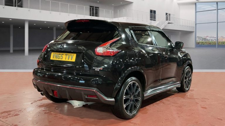 NISSAN JUKE 1.6 DIG-T 215 NISMO RS