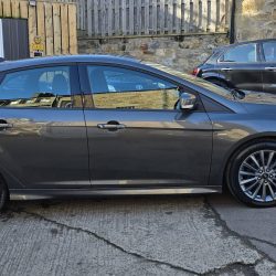 2018 Ford Focus ST Line 140