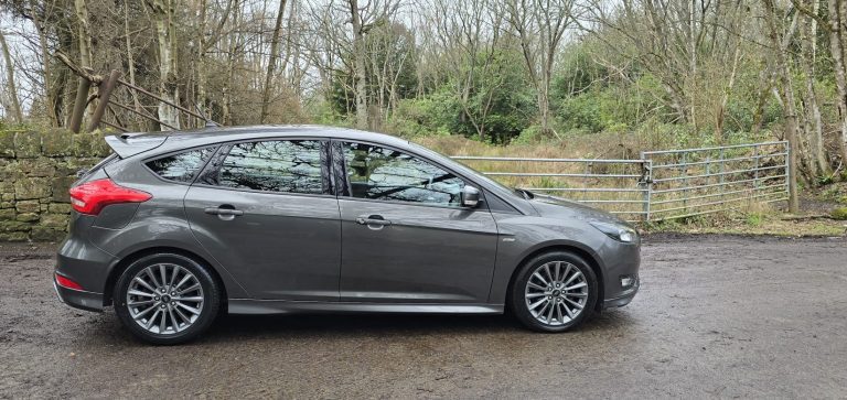 2018 Ford Focus ST Line 140