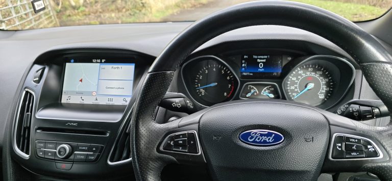 2018 Ford Focus ST Line 140