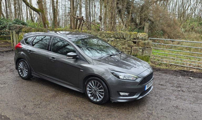 2018 Ford Focus ST Line 140