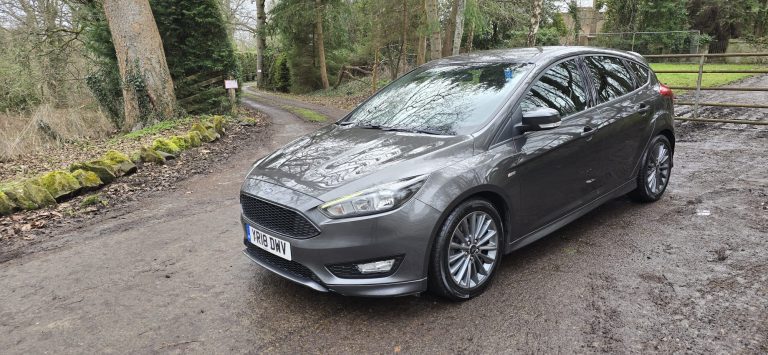 2018 Ford Focus ST Line 140