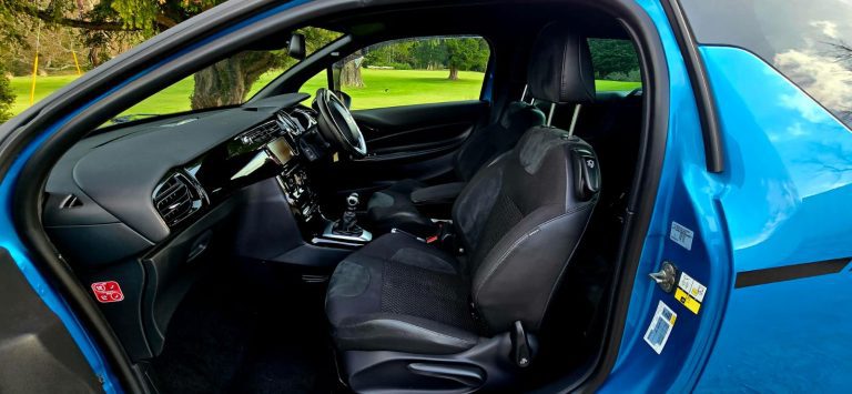 DS AUTOMOBILES DS 3 1.6 BLUEHDI 120 PRESTIGE