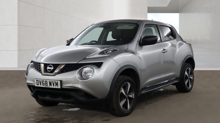 NISSAN JUKE 1.6 BOSE PERSONAL ED. Hatchback