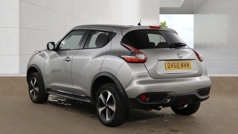 NISSAN JUKE 1.6 BOSE PERSONAL ED. Hatchback