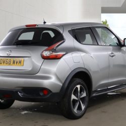 NISSAN JUKE 1.6 BOSE PERSONAL ED. Hatchback