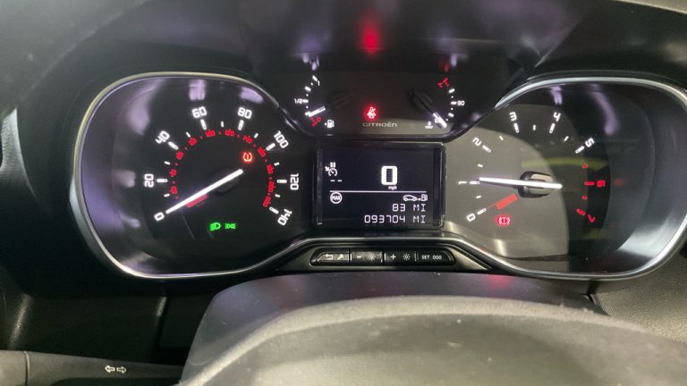 CITROEN C3 AIRCROSS 1.2 P/T 82 FLAIR Hatchback