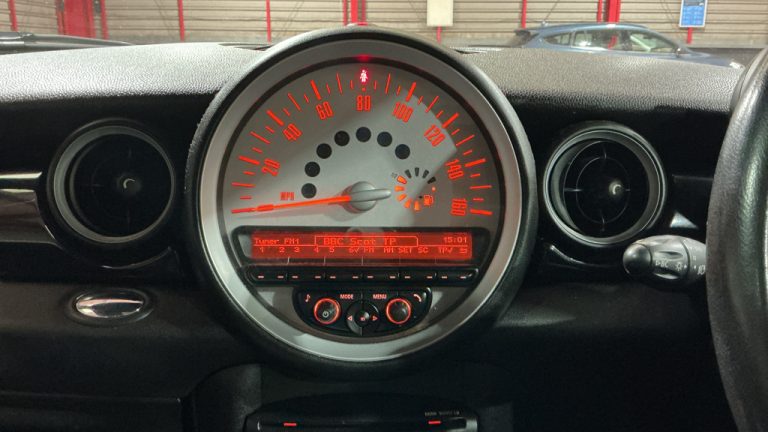 MINI COOPER 1.6 Hatchback